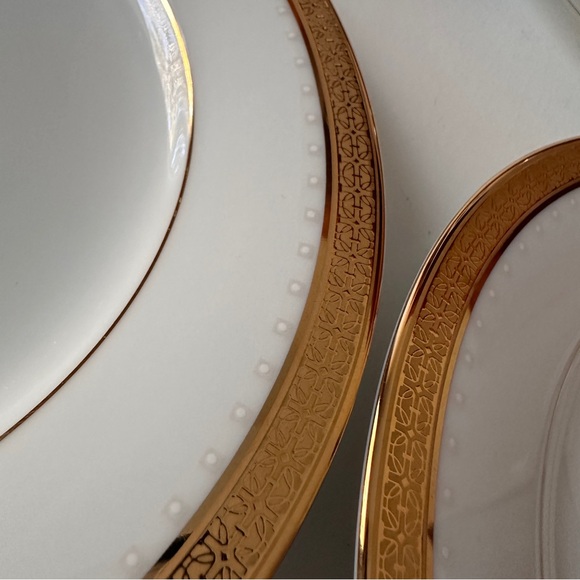 4 Noritake Salad Plates METROPOLITAN GOLD Encrusted Band Trim Contemporary China - Picture 2 of 13